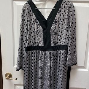 Y womens ECI black 3/4 sleeve stretch dress size XXL.  NWT